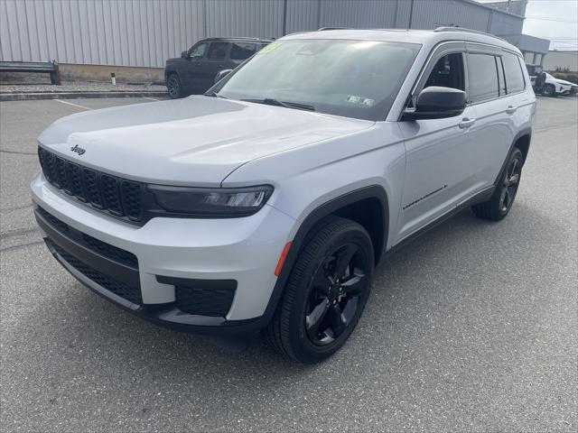 2023 Jeep Grand Cherokee L Altitude 4x4 2023 Jeep Grand Cherokee L Altitude 4x4