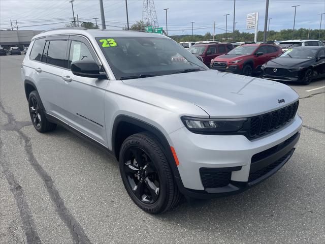 2023 Jeep Grand Cherokee L Altitude 4x4 2023 Jeep Grand Cherokee L Altitude 4x4