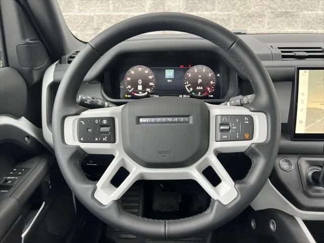2025 Land Rover Defender 110 P300