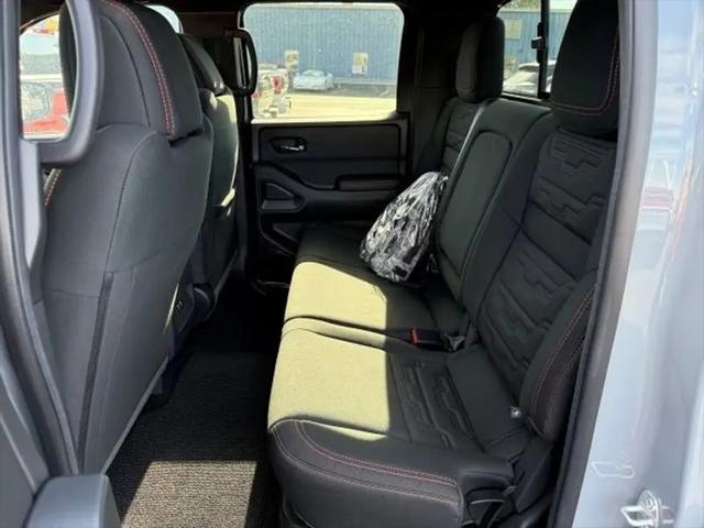 2025 Nissan Frontier Crew Cab PRO-4X 4x4