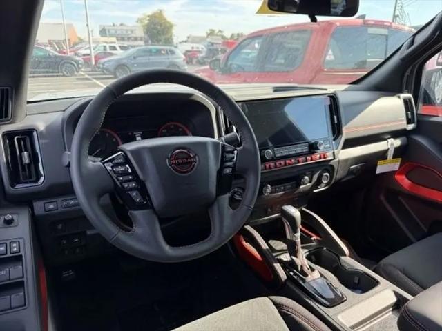 2025 Nissan Frontier Crew Cab PRO-4X 4x4