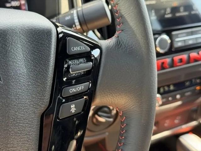 2025 Nissan Frontier Crew Cab PRO-4X 4x4