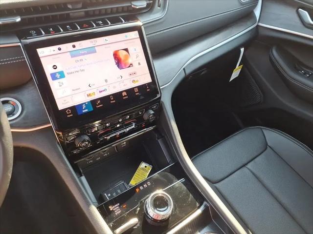 2025 Jeep Grand Cherokee L Limited 4x4