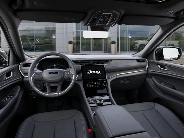 2025 Jeep Grand Cherokee L Limited 4x4