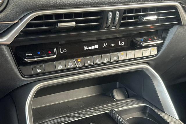 2025 Mazda X-90 Premium Sport