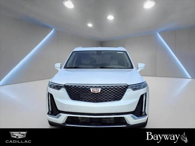 2025 Cadillac XT6 FWD Premium Luxury