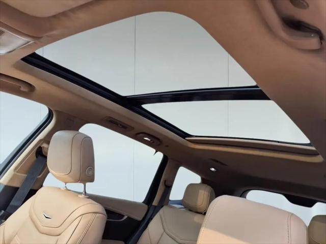 2025 Cadillac XT6 FWD Premium Luxury