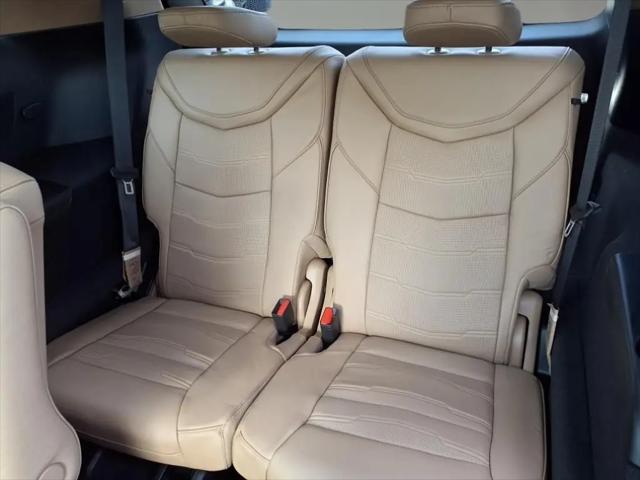 2025 Cadillac XT6 FWD Premium Luxury