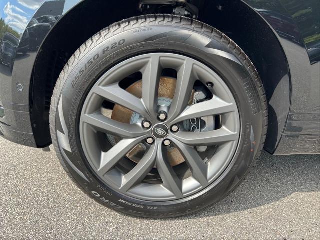 2026 Land Rover Range Rover Velar P250 Dynamic SE