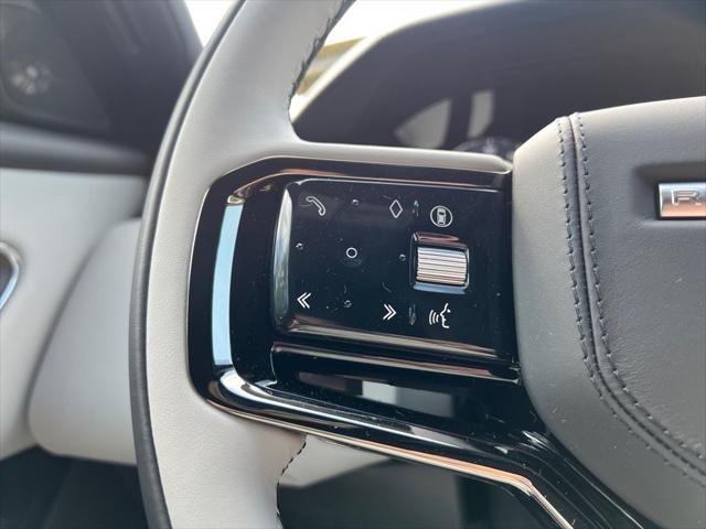 2026 Land Rover Range Rover Velar P250 Dynamic SE