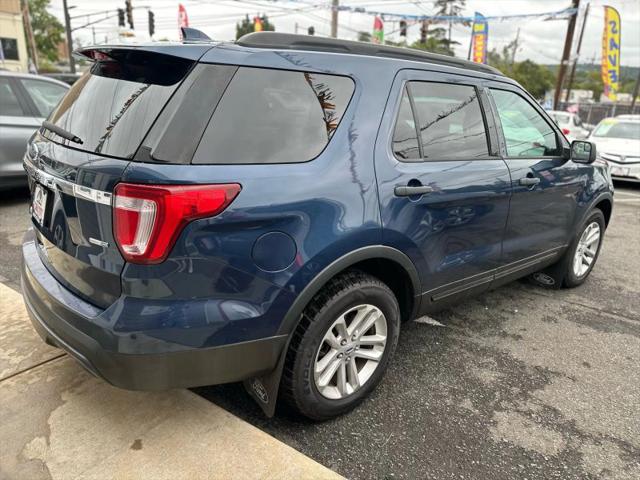 2017 Ford Explorer Base