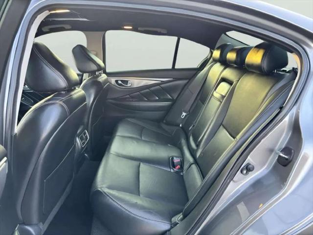 2015 INFINITI Q50 Premium