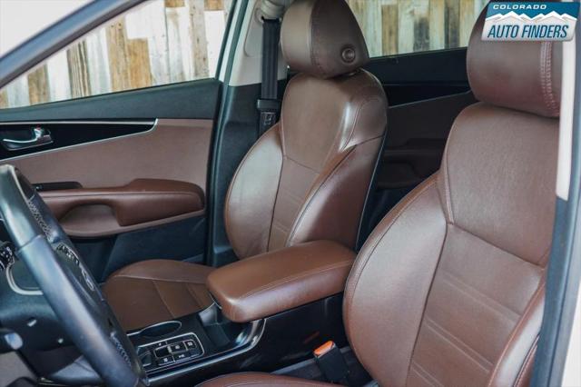 2019 Kia Sorento 3.3L SX