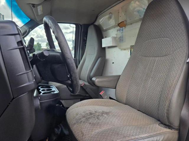 2015 Chevrolet Express Cutaway 3500