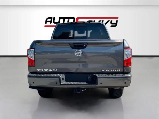 2021 Nissan Titan Crew Cab SV 4x4