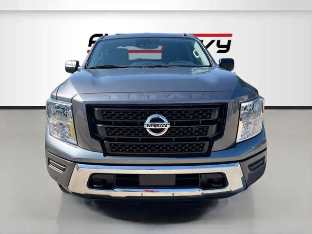 2021 Nissan Titan Crew Cab SV 4x4