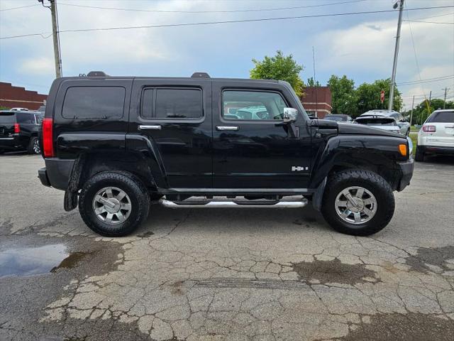 2006 HUMMER H3 Base