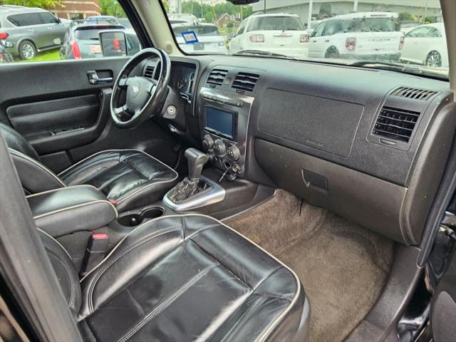 2006 HUMMER H3 Base