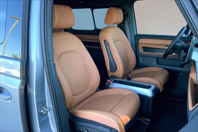 2025 Volkswagen ID. Buzz Pro S Plus