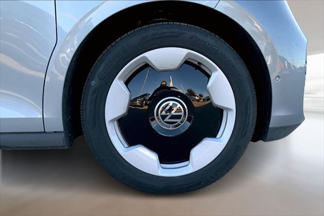2025 Volkswagen ID. Buzz Pro S Plus