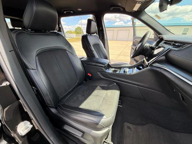 2024 Jeep Grand Cherokee L Altitude 4x4