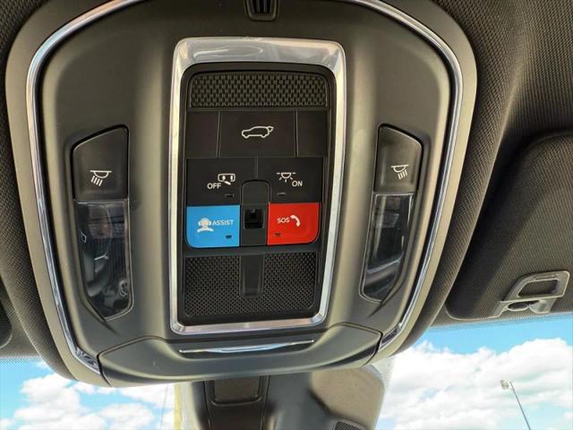 2024 Jeep Grand Cherokee L Altitude 4x4
