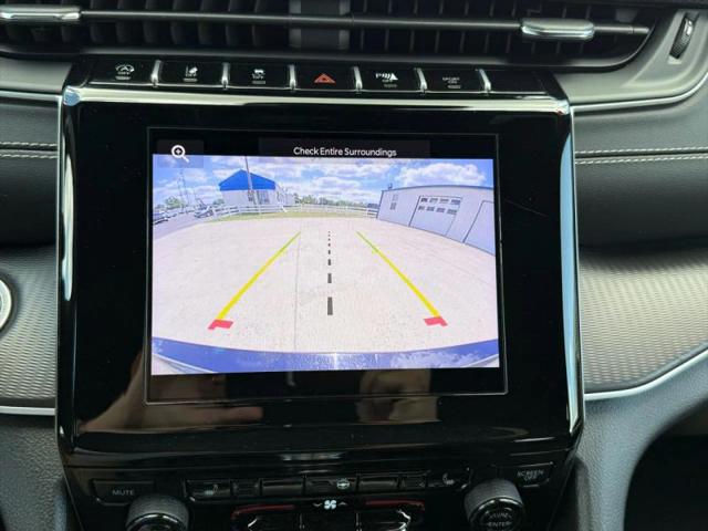 2024 Jeep Grand Cherokee L Altitude 4x4