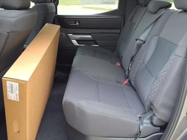 2026 Toyota Tundra SR5 CrewMax 5.5' Bed