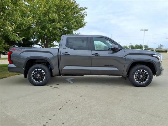 2026 Toyota Tundra SR5 CrewMax 5.5' Bed