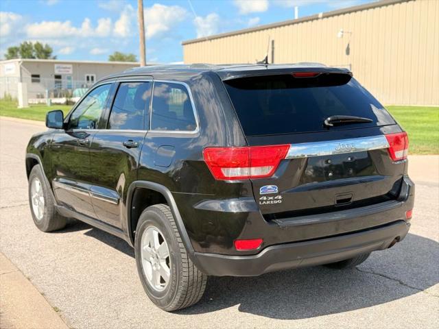 2011 Jeep Grand Cherokee Laredo
