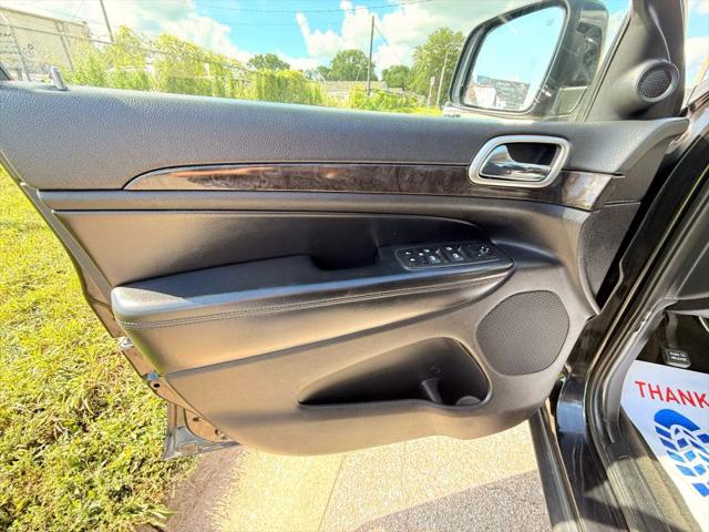 2011 Jeep Grand Cherokee Laredo