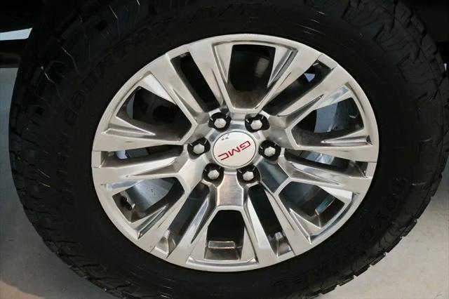 2023 GMC Sierra 1500 4WD Crew Cab Short Box Denali
