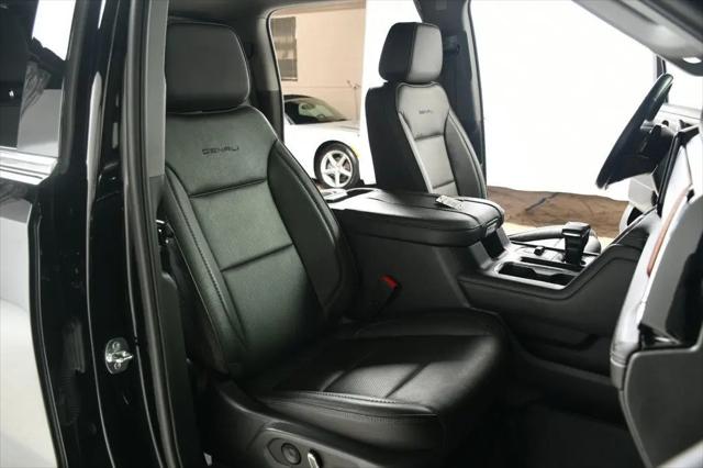 2023 GMC Sierra 1500 4WD Crew Cab Short Box Denali