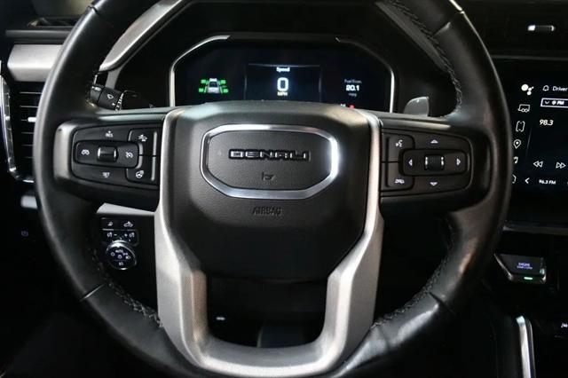 2023 GMC Sierra 1500 4WD Crew Cab Short Box Denali