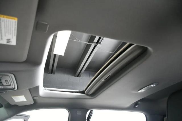 2023 GMC Sierra 1500 4WD Crew Cab Short Box Denali