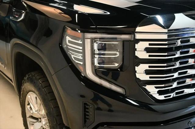 2023 GMC Sierra 1500 4WD Crew Cab Short Box Denali