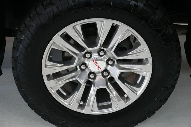 2023 GMC Sierra 1500 4WD Crew Cab Short Box Denali