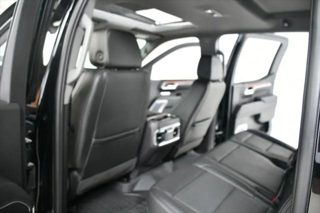 2023 GMC Sierra 1500 4WD Crew Cab Short Box Denali