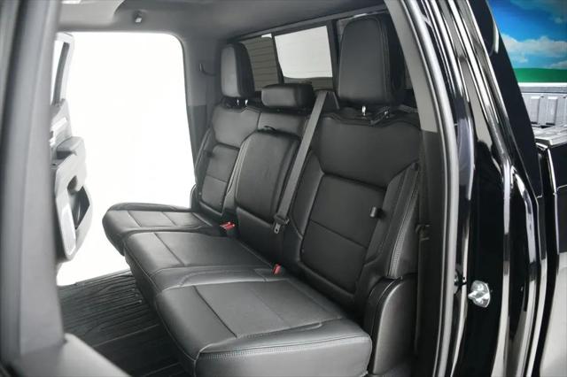 2023 GMC Sierra 1500 4WD Crew Cab Short Box Denali