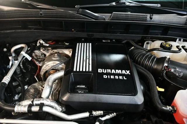 2023 GMC Sierra 1500 4WD Crew Cab Short Box Denali