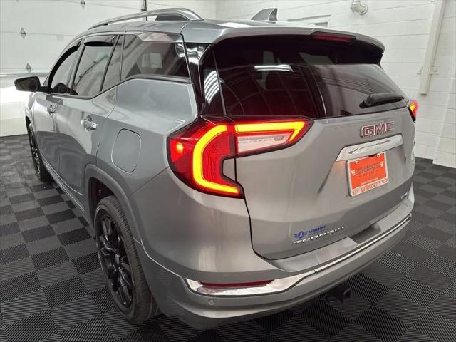 2024 GMC Terrain AWD Denali