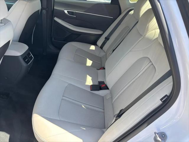 2023 Hyundai Sonata Hybrid SEL