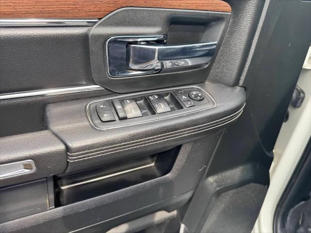 2018 Ram 1500 Laramie Crew Cab 4x4 6'4" Box