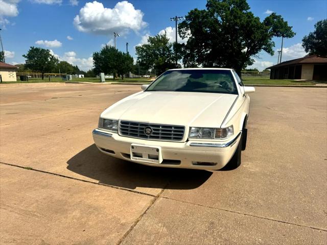 2001 Cadillac Eldorado ESC