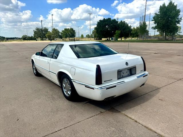 2001 Cadillac Eldorado ESC