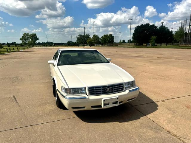 2001 Cadillac Eldorado ESC