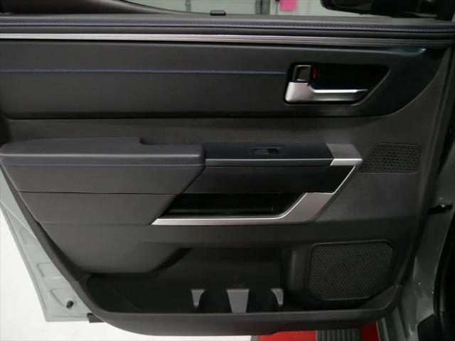 2025 Toyota Tundra Platinum Hybrid CrewMax 5.5' Bed