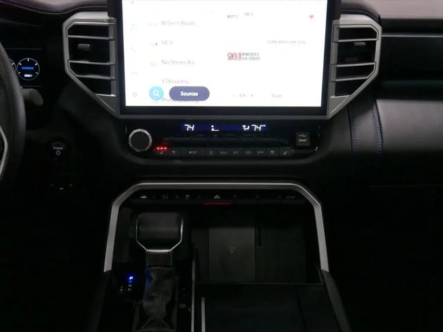 2025 Toyota Tundra Platinum Hybrid CrewMax 5.5' Bed