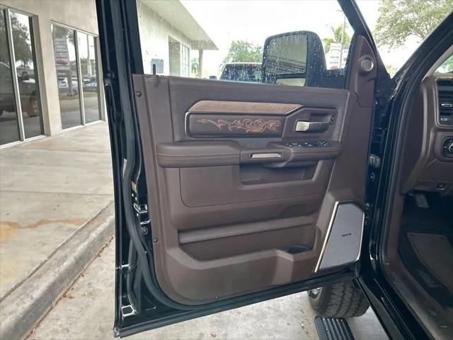 2025 Ram 2500 Limited Longhorn Crew Cab 4x4 8' Box