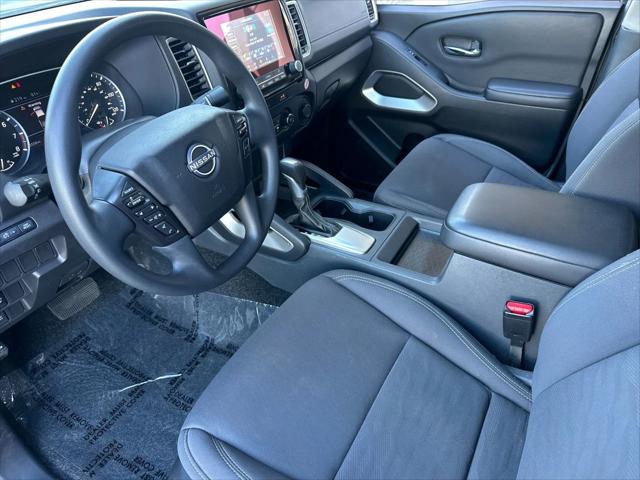 2022 Nissan Frontier Crew Cab SV 4x2